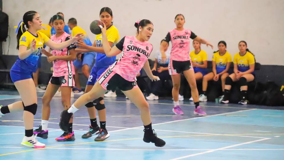 ARRANCA SONORA CON JORNADA POSITIVA EN EL HANDBALL FEMENIL DE OLIMPIADA NACIONAL